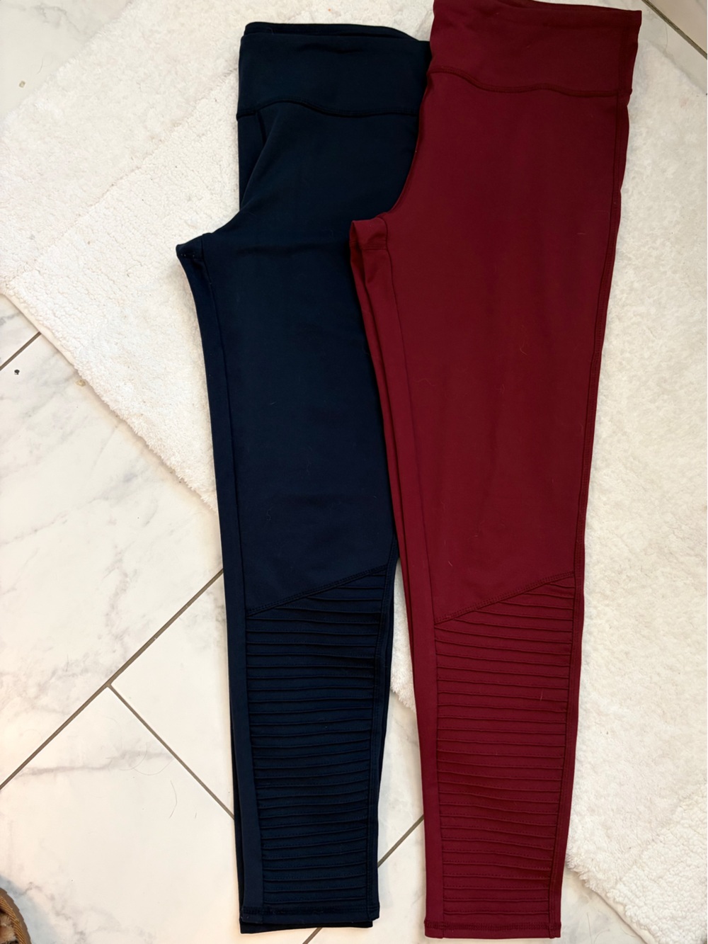 Threads 4 Thought Leggings in Navy and Burgundy 2 PAIRS
